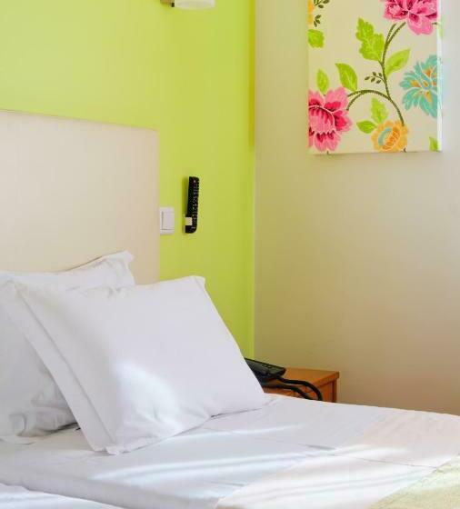 غرفة قياسية, D. Dinis