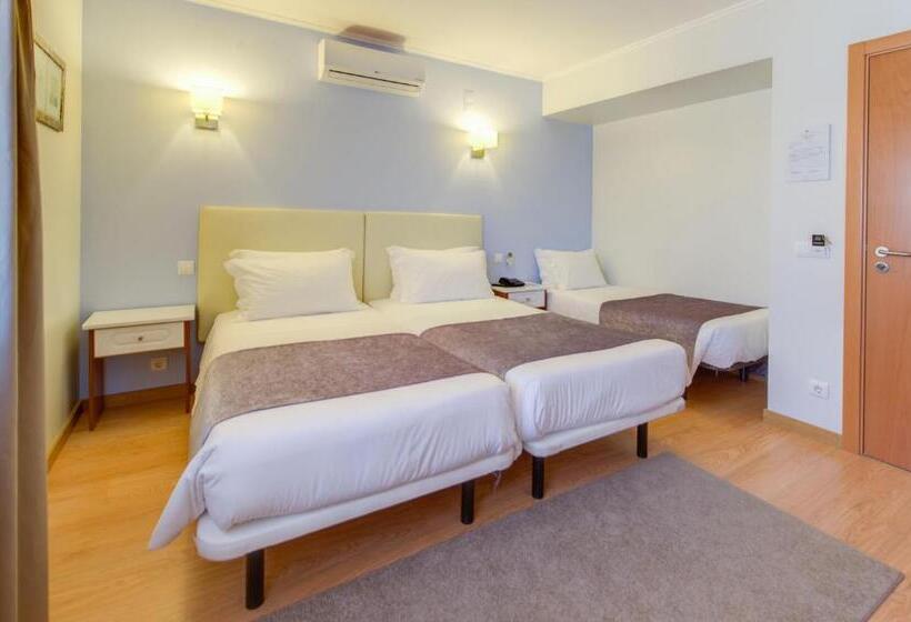 غرفة قياسية ثلاثية, D. Dinis