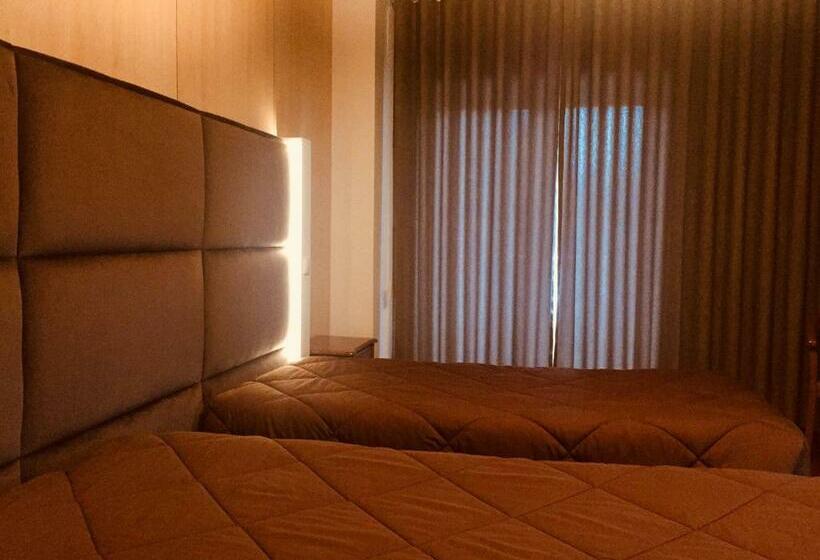 バルコニー付きスタンダードルーム, Europa