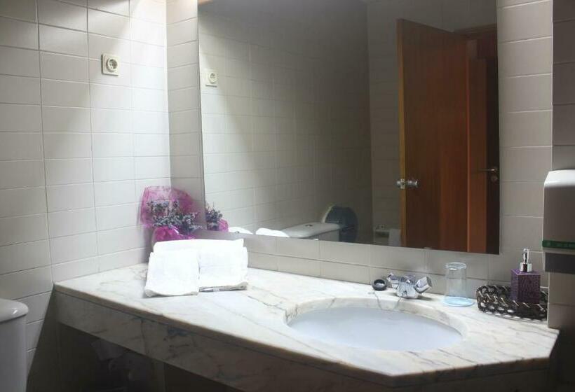 اتاق استاندارد, Fiel Chef Alojamento Local