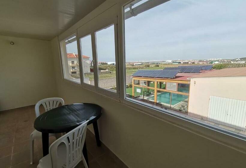 バルコニー付きスタンダードルーム, Hebe Peniche