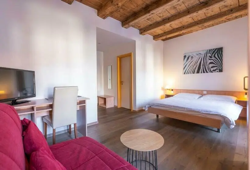 Standard Triple Room, Le Rive Sud