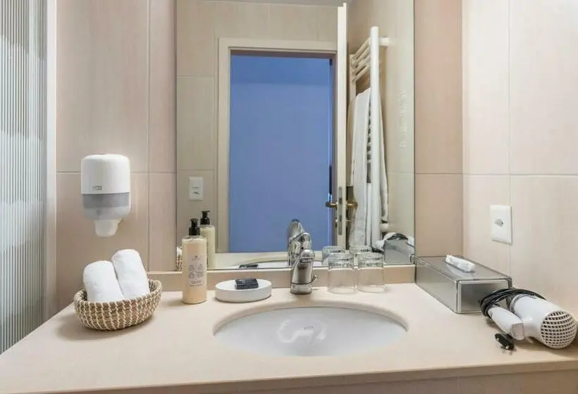 Standard Triple Room, Le Rive Sud