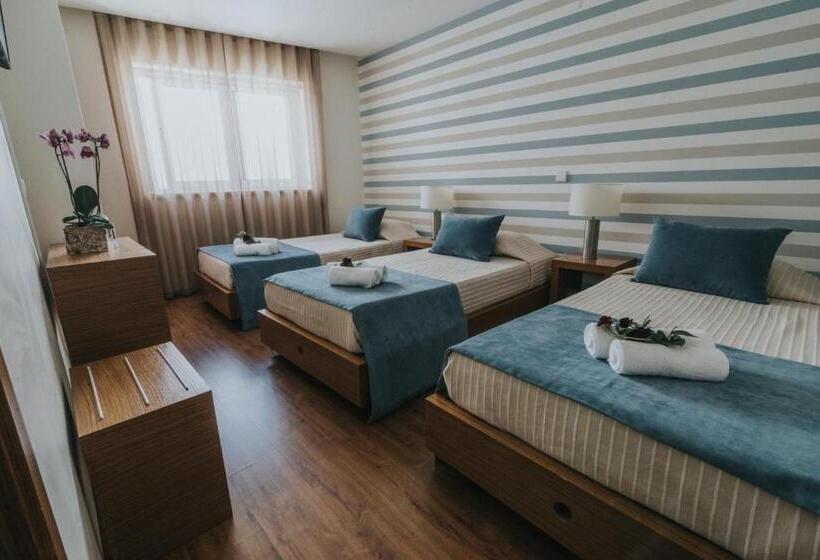 غرفة قياسية ثلاثية, Nossa Senhora De Lurdes