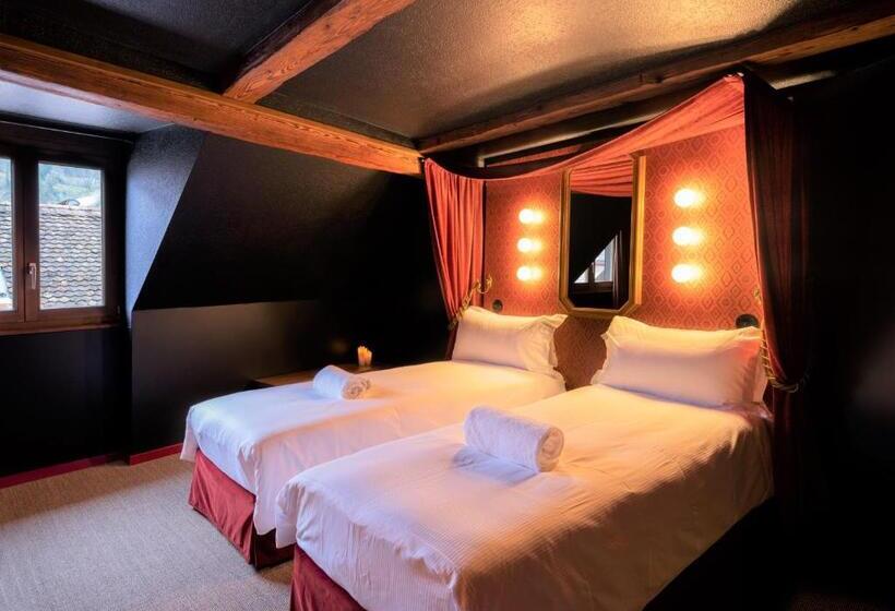 Номер Deluxe, Peanut Medieval Lodge
