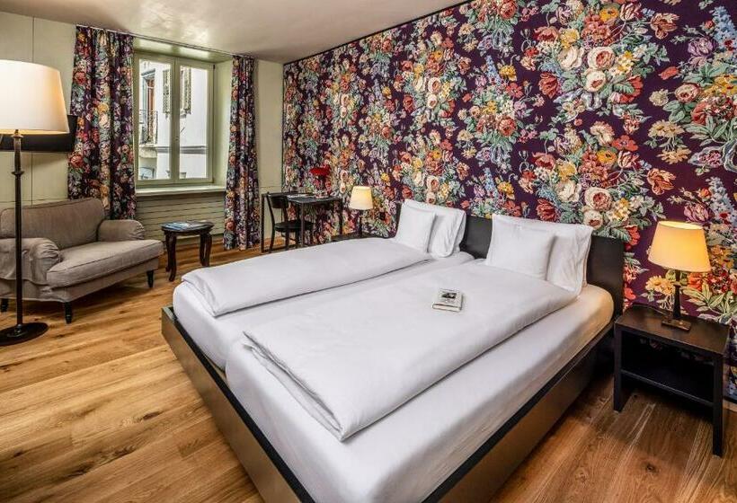 デラックスルーム, Pensiun Aldier