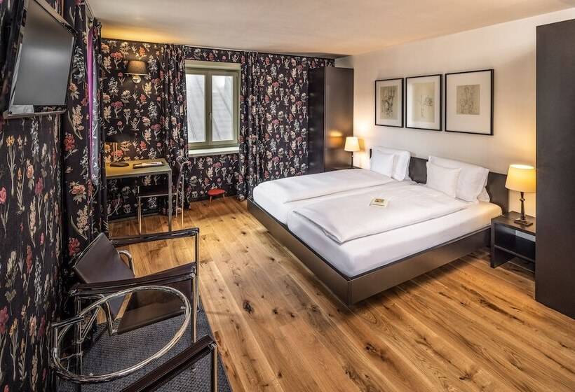 デラックスルーム, Pensiun Aldier