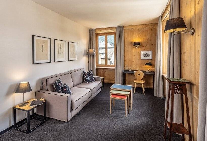 バルコニー付スイート, Pensiun Aldier