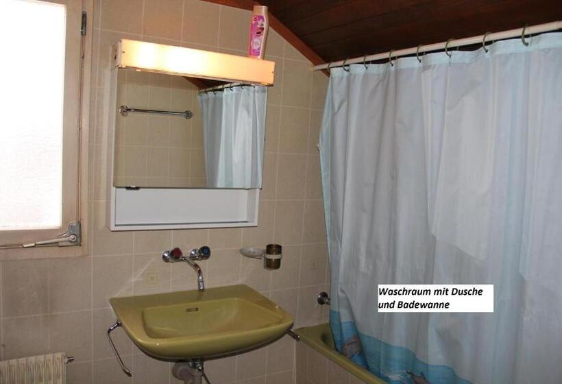 غرفة قياسية ثلاثية, Restaurant Alpina