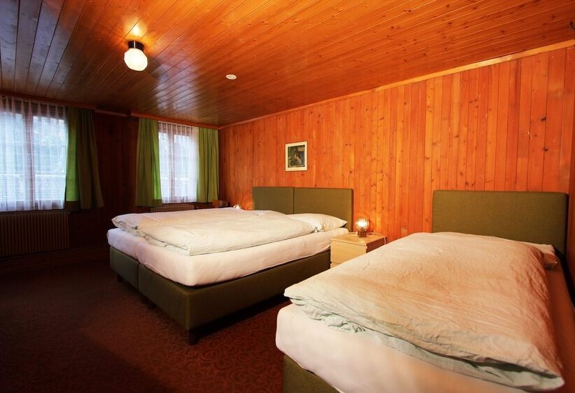 غرفة قياسية ثلاثية, Restaurant Alpina