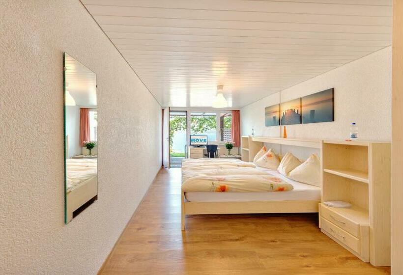 Номер Стандарт Вид на Озеро, Restaurant Möve