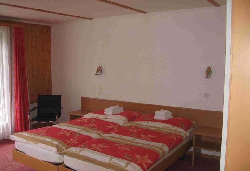 스탠다드 트리플 룸, Restaurant Stechelberg Bed & Breakfast