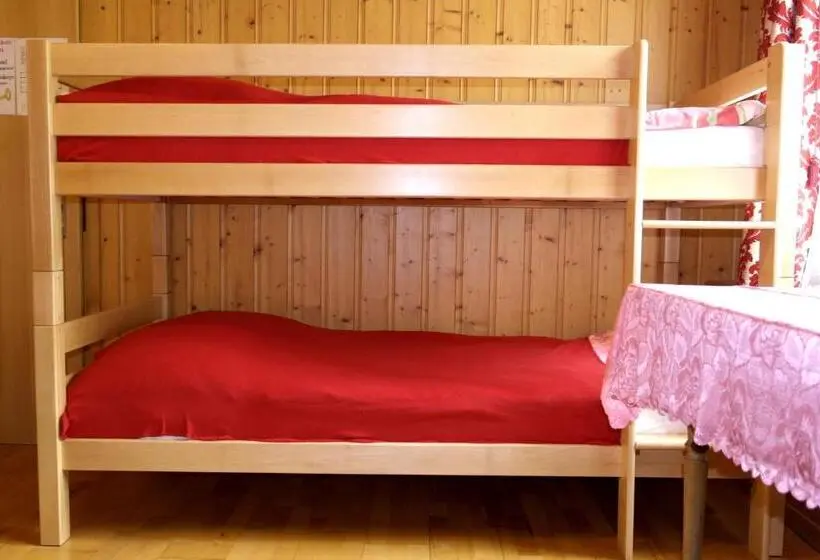 Perhehuone, Restaurant Stechelberg Bed & Breakfast