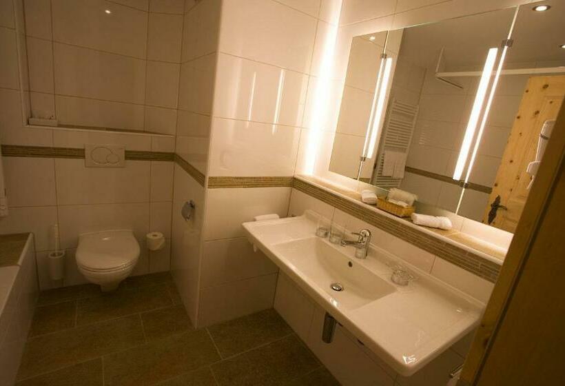 غرفة قياسية, Seraina