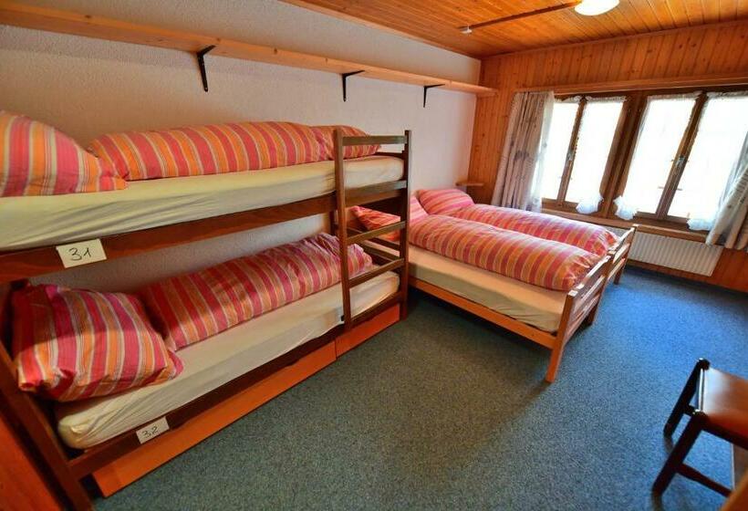 Кровать в Общей Комнате, Wetterhorn