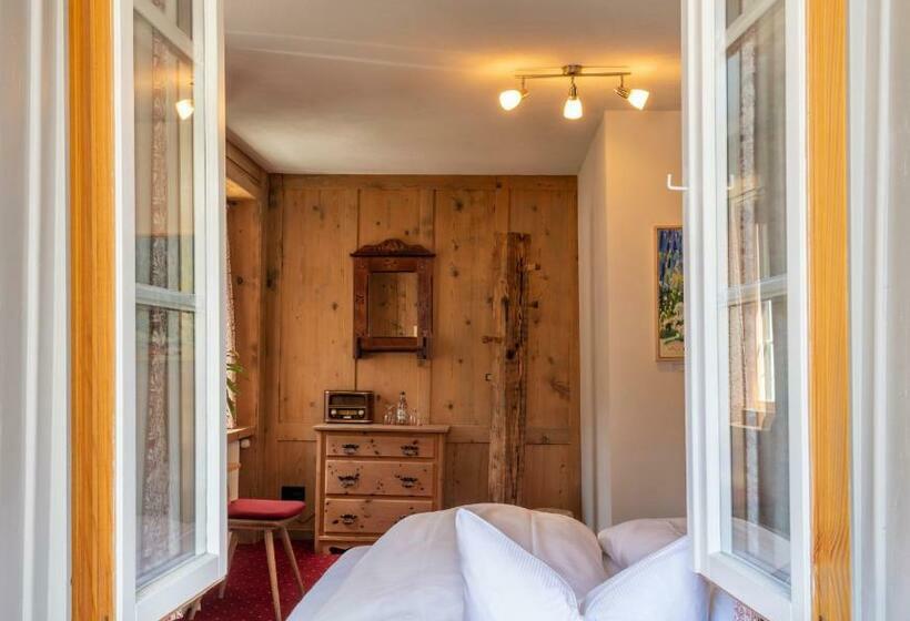 Superior Rum, Wynegg