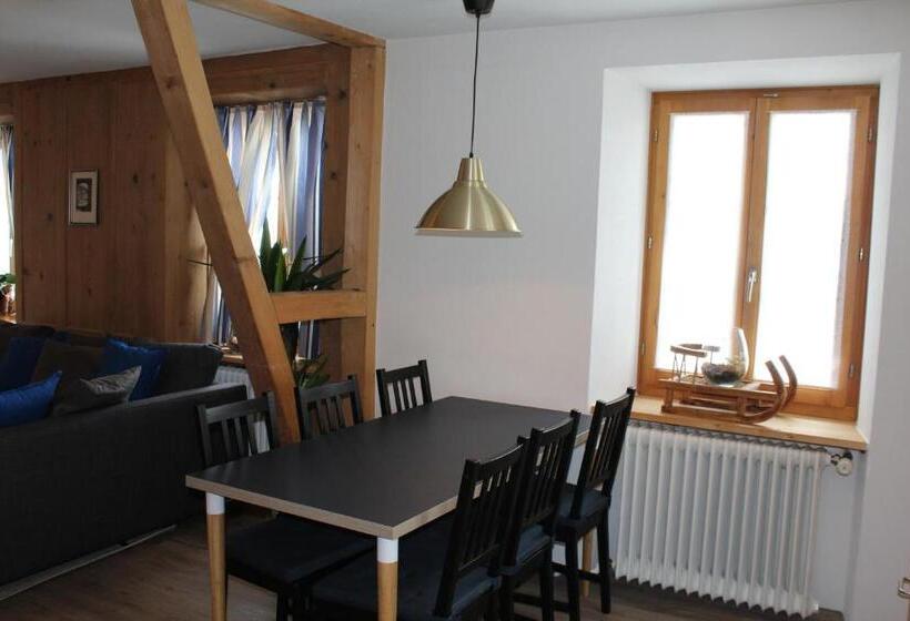 2 Sovrums Lägenhet, Wynegg