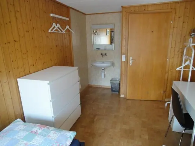 浴室共有のエコノミールーム, Landgasthof Hotel Adler