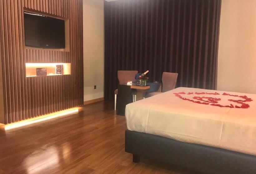 סוויטת קומפורט, Motel Portofino