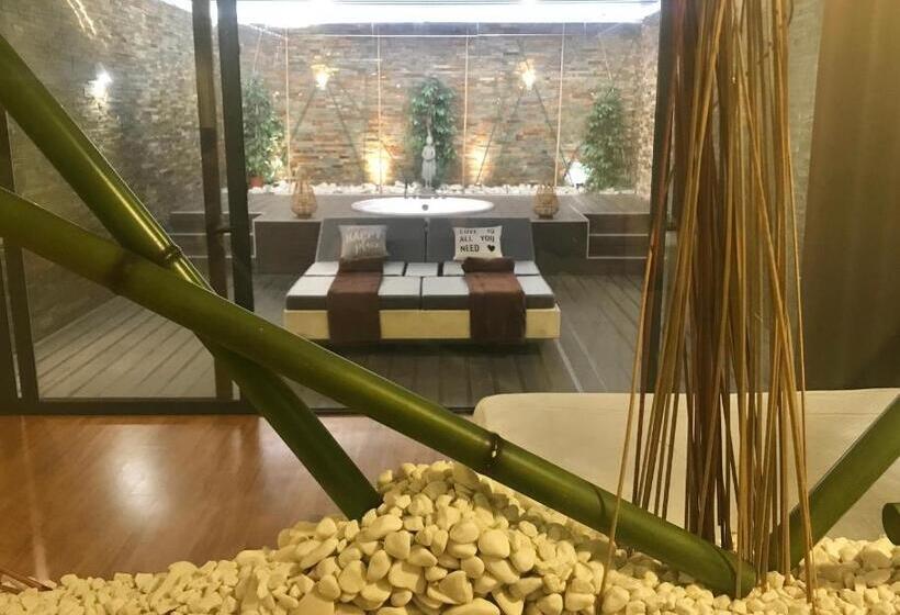 סוויטה נשיאותית, Motel Portofino