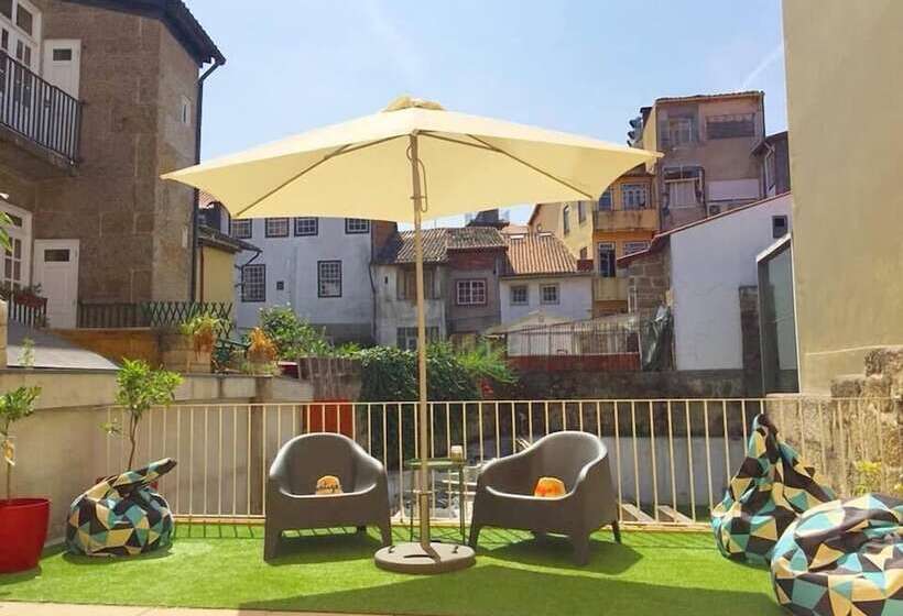 اتاق استاندارد با سرویس بهداشتی مشترک, Santiago 31 Hostel