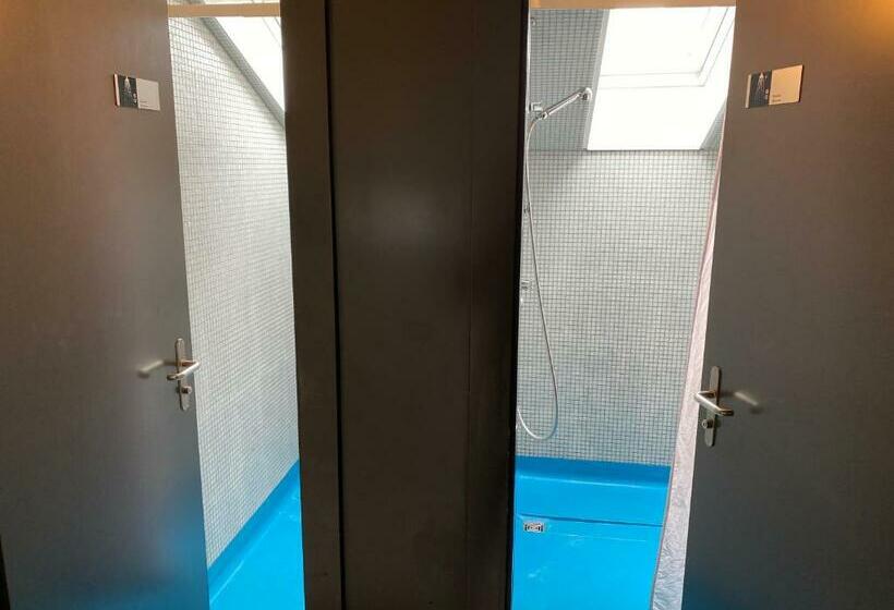 Номер Стандарт Четырехместный Совместный Санузел, Stein Am Rhein Youth Hostel