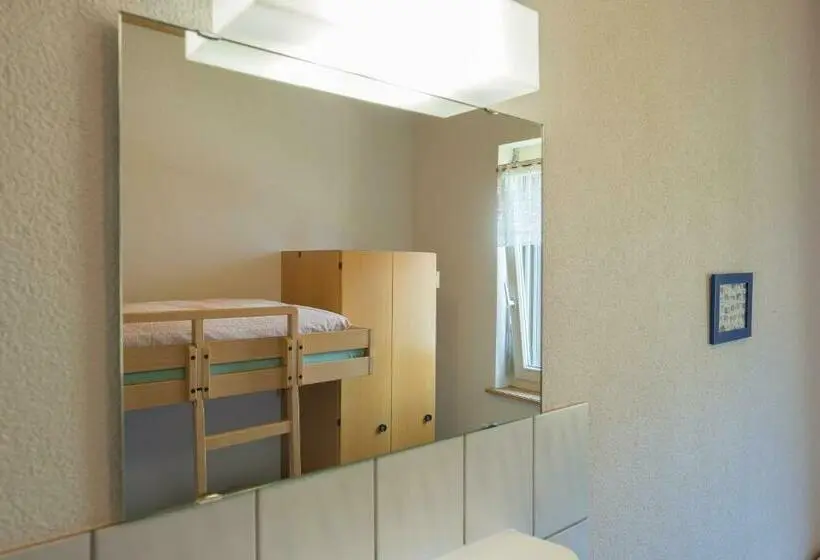 バスルーム共有のシングルスタンダード, Stein Am Rhein Youth Hostel