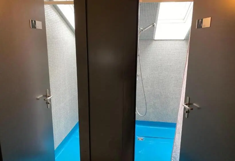 ルームシェアのワンベッド, Stein Am Rhein Youth Hostel