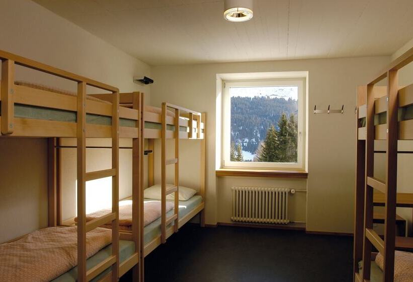 اتاق استاندارد با سرویس بهداشتی مشترک, Valbellalenzerheide Youth Hostel