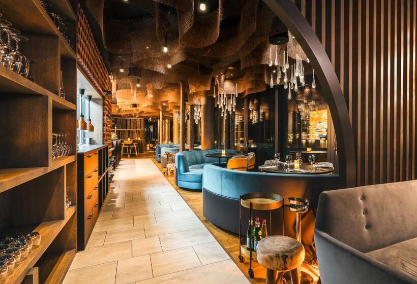 带1个卧室的带阳台的公寓, Molo Lipno Residence