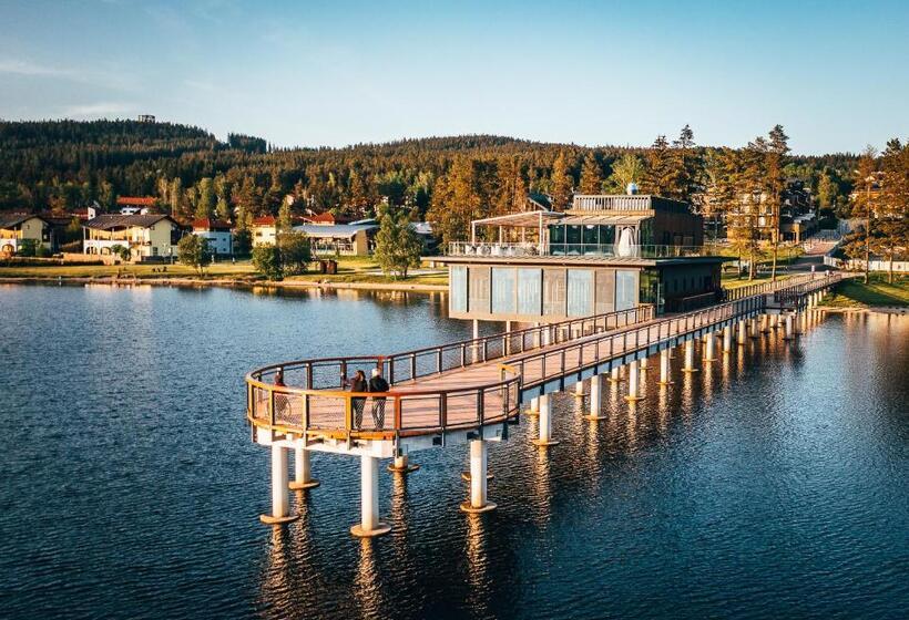 Suite with lake view, Molo Lipno Residence