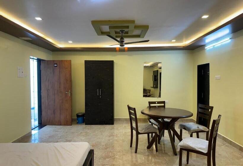 带大床的标准工作室, Royal Samudra Beach Resorts