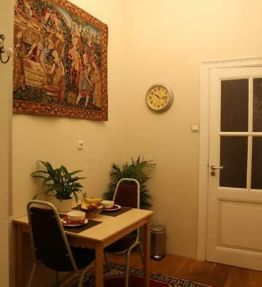 ガーデンビューデラックスルーム, Antonius Bed And Breakfast