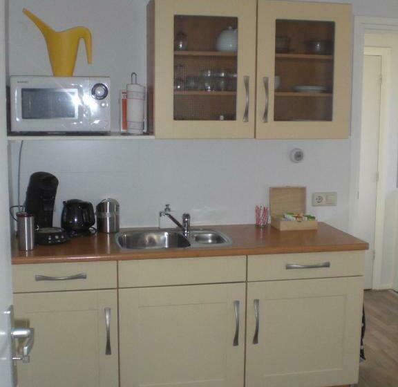 Quarto Estandar Banheiro Compartilhado, B&b De Rivierduin