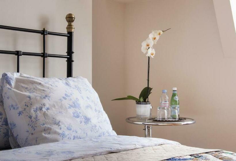 اتاق استاندارد, B&b De Schiedamse Suites