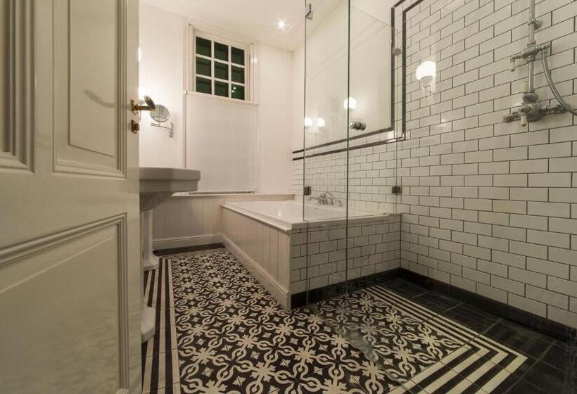 اتاق لوکس, B&b De Schiedamse Suites