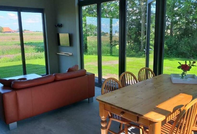 3ベッドルームハウス, B&b En Vakantiehuisje Ursula