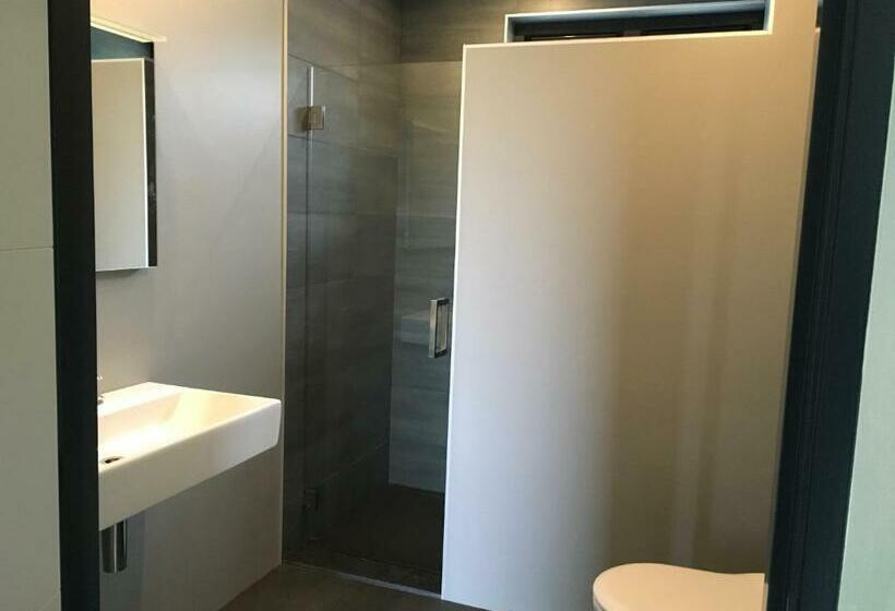 3ベッドルームハウス, B&b En Vakantiehuisje Ursula