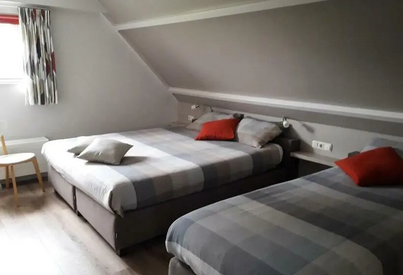 Huoneisto 1 Makuuhuone, B&b En Vakantiehuisje Ursula