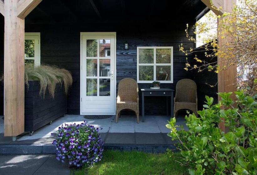 스탠다드 스튜디오 정원 전망, B&b Hoofddorp