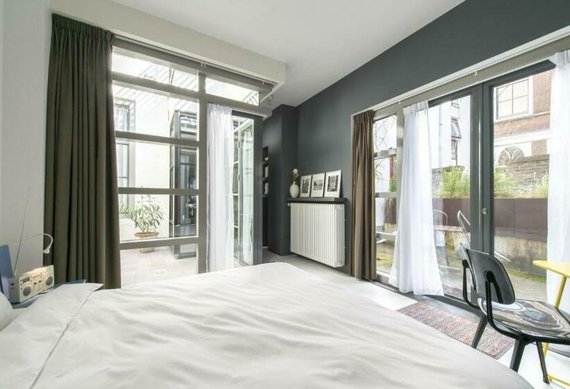 标准间带露台, Zocher6 Bnb A Monumental Town House In The City Center