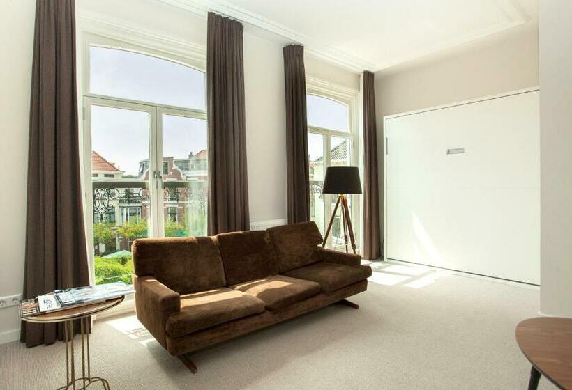 Executive Suite, La Paulowna Boutique