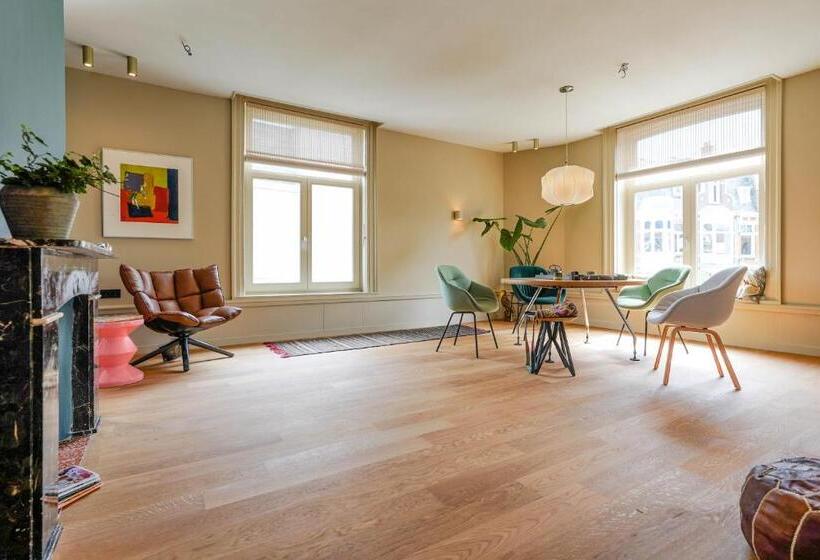 Apartamento Deluxe 1 Dormitório, La Paulowna Boutique