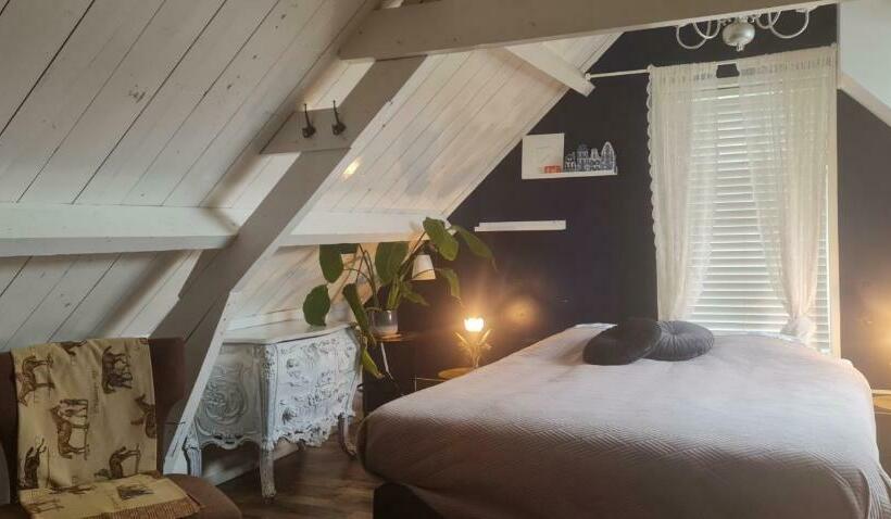 Economy-huone, Logement Hellevoetsluis