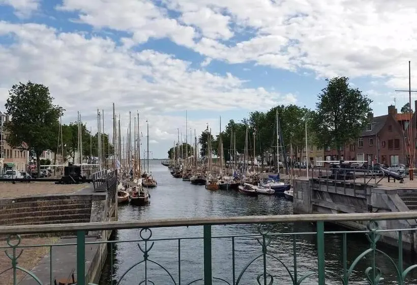 コンフォートルーム, Logement Hellevoetsluis