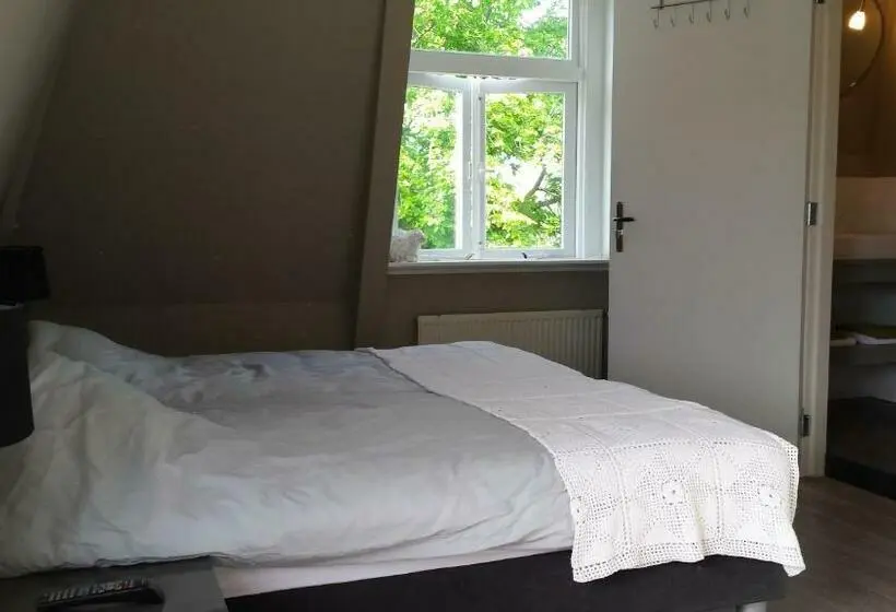 Standard-huone, Logies Ommes!