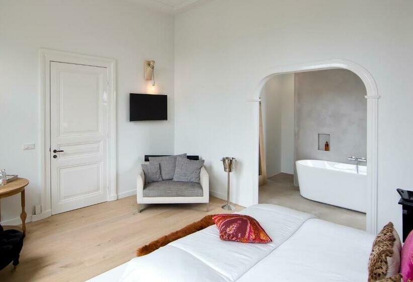 اتاق لوکس, Villa Polder