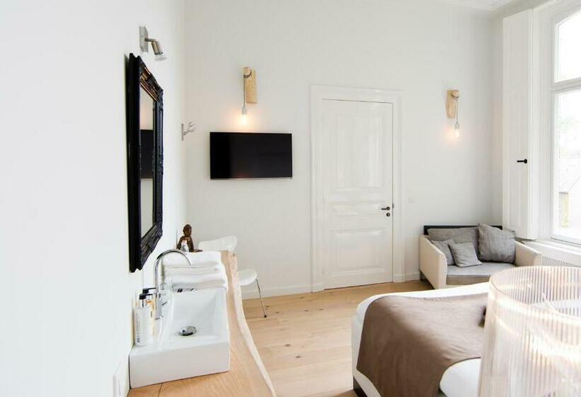 اتاق لوکس, Villa Polder