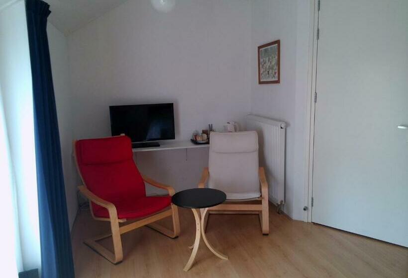 스탠다드 룸, Bed & Breakfast Uiterburen