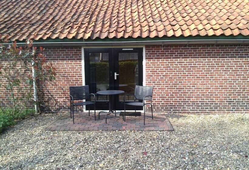 스탠다드 룸, Bed & Breakfast Uiterburen